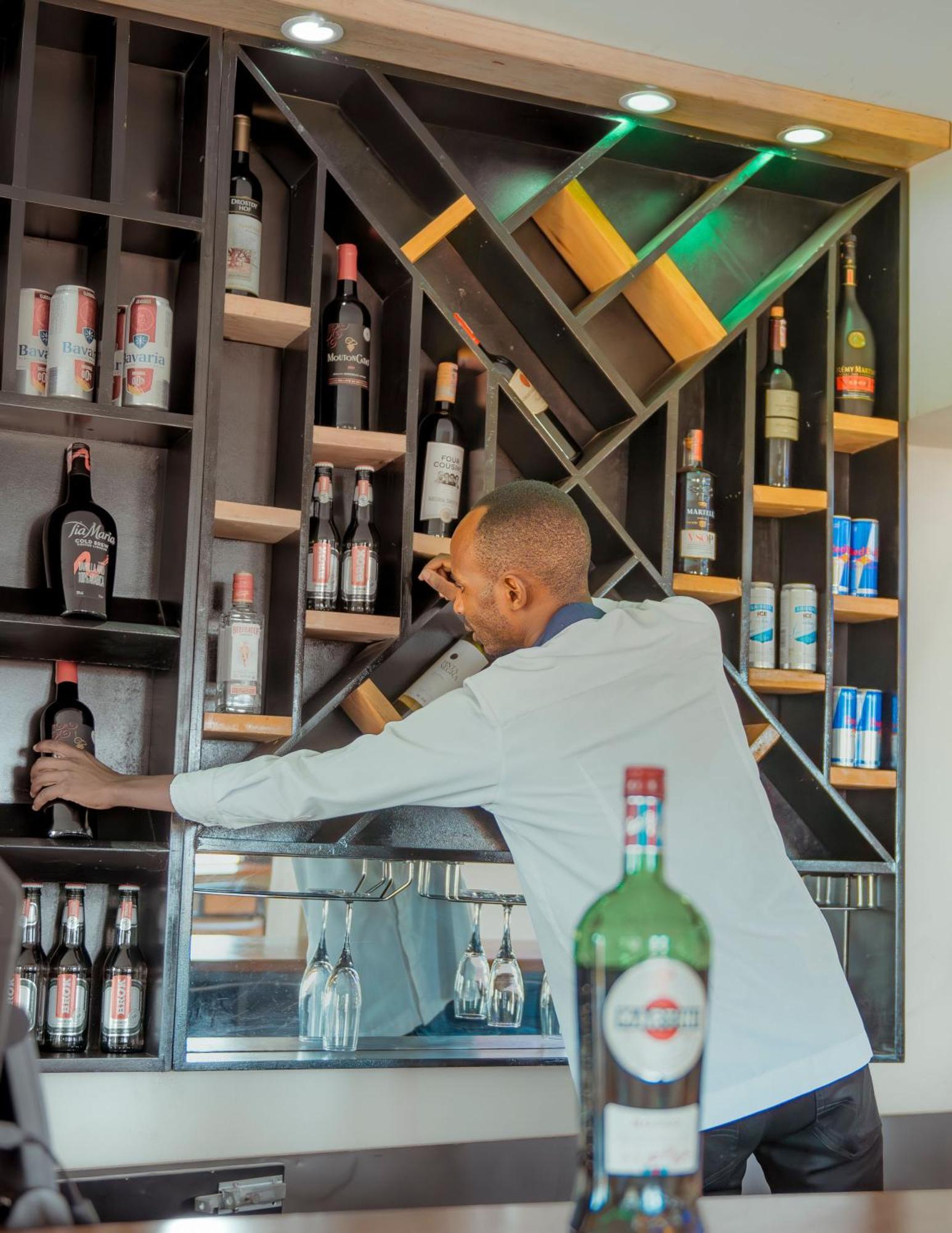Mountain View Hotel & Apartment Kigali Ngoại thất bức ảnh